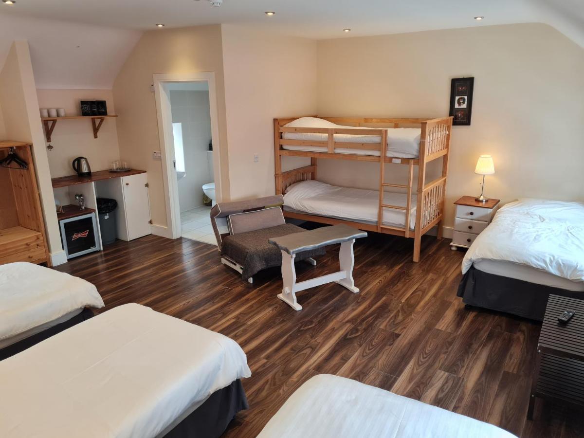 Carrick on Shannon Ridge-Rock Accommodation מראה חיצוני תמונה
